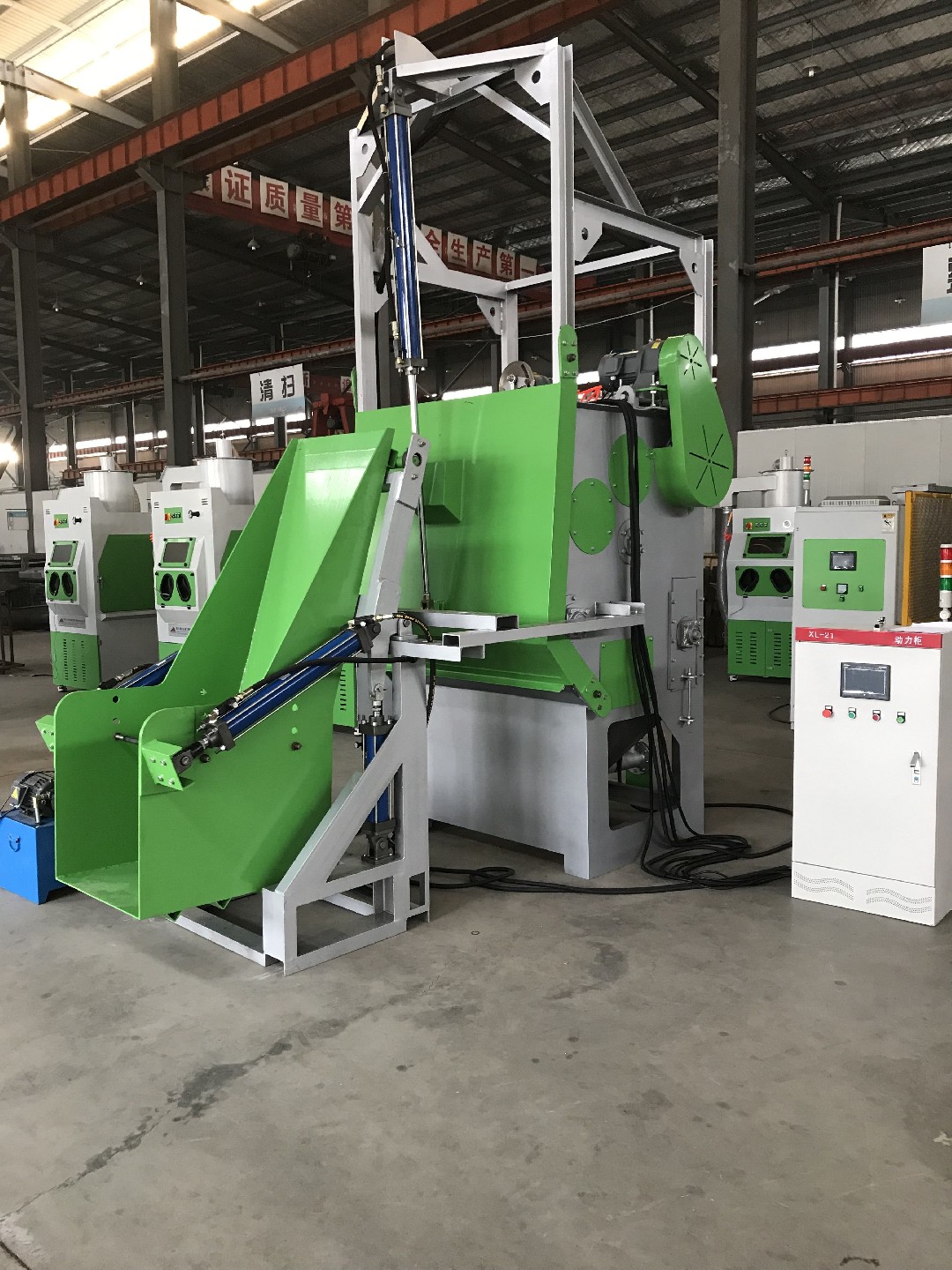 TB-SF300KG-6A自動(dòng)上下料履帶式自動(dòng)噴砂機(jī)，履帶液體自動(dòng)噴砂機(jī)，自動(dòng)液體噴砂機(jī)